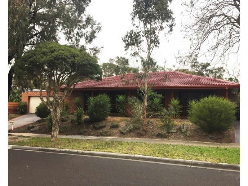 32 Isabella Crescent, Frankston VIC 3199