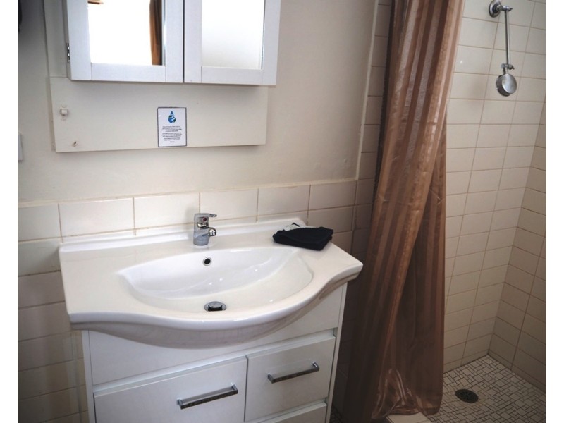 9/9 Beach Street, Frankston VIC 3199