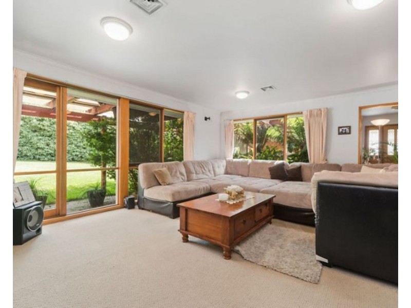 4 Banksia Court, Langwarrin VIC 3910
