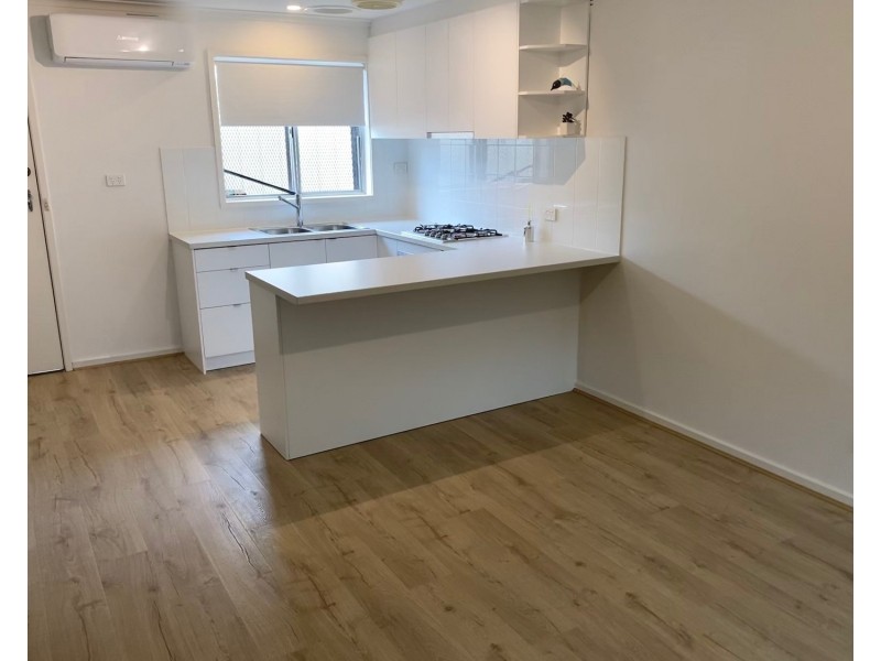 6/4 Lewis Street, Frankston VIC 3199