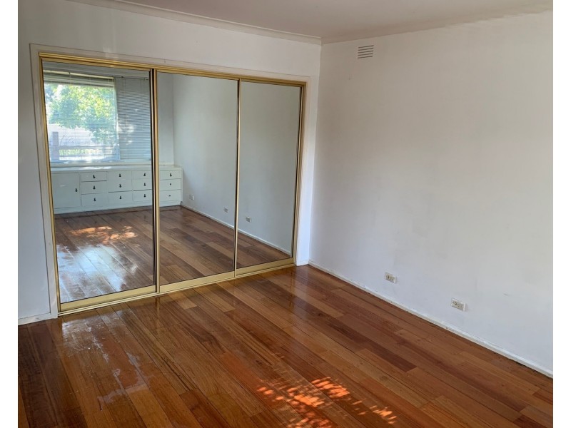 16 Long Street, Frankston VIC 3199