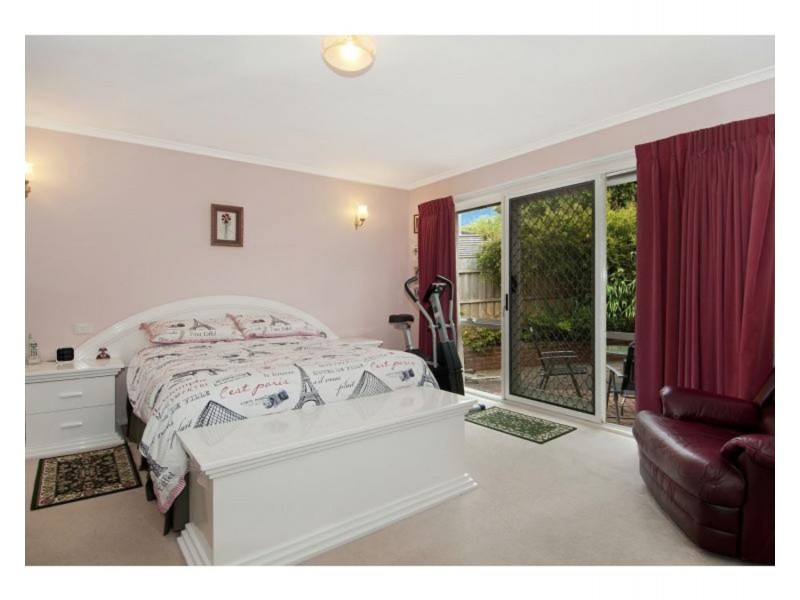 13 Alexander Crescent, Frankston VIC 3199