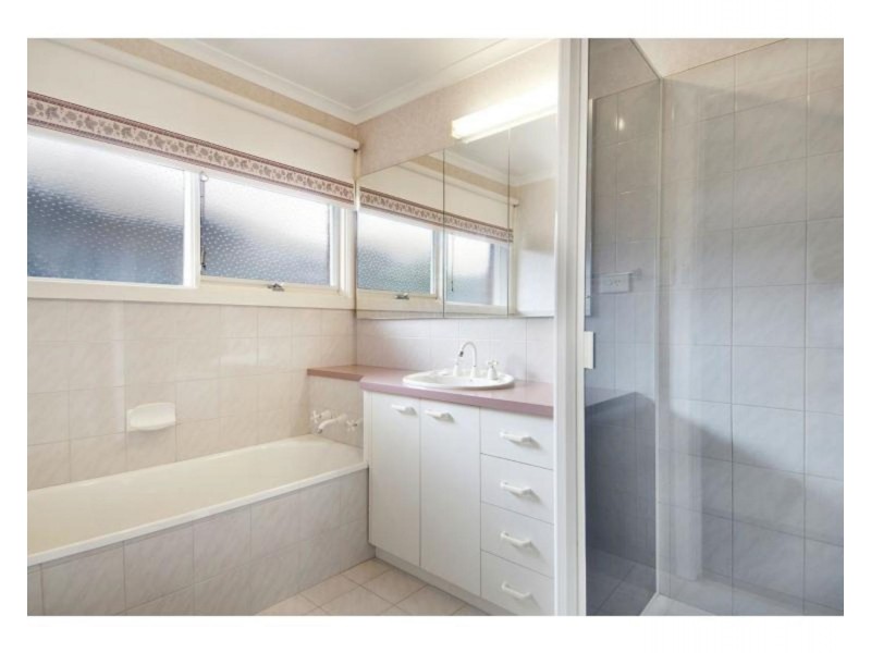 13 Alexander Crescent, Frankston VIC 3199