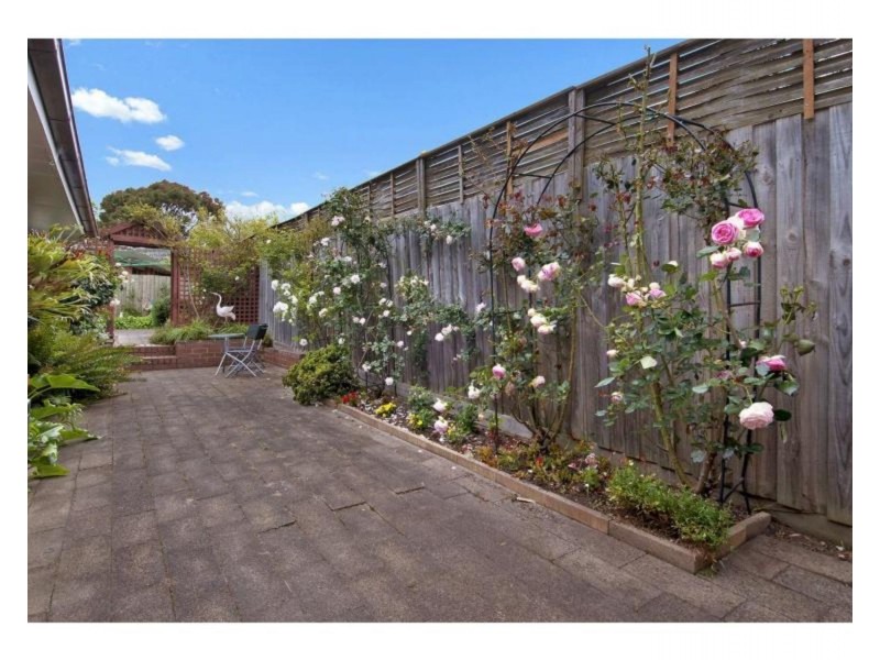 13 Alexander Crescent, Frankston VIC 3199