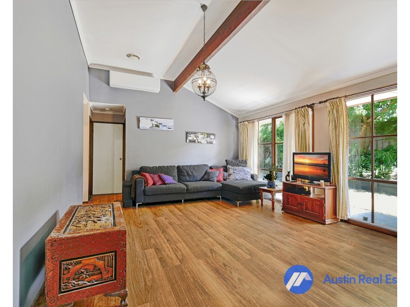 18 Warrawee Circuit, Frankston VIC 3199
