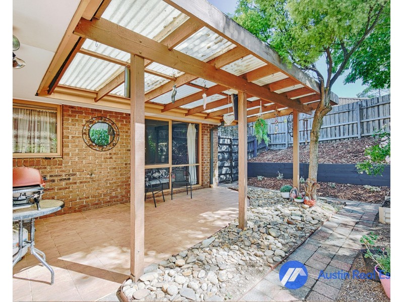 18 Warrawee Circuit, Frankston VIC 3199