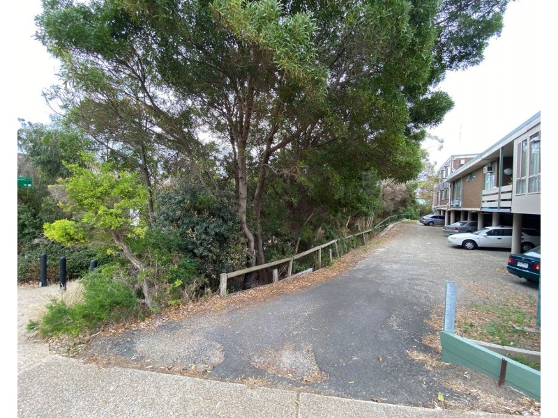 4/9 Beach Street, Frankston VIC 3199