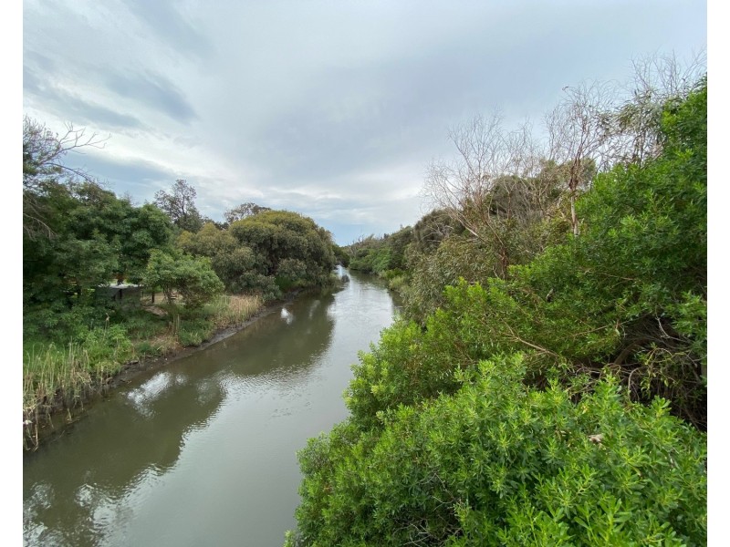 4/9 Beach Street, Frankston VIC 3199