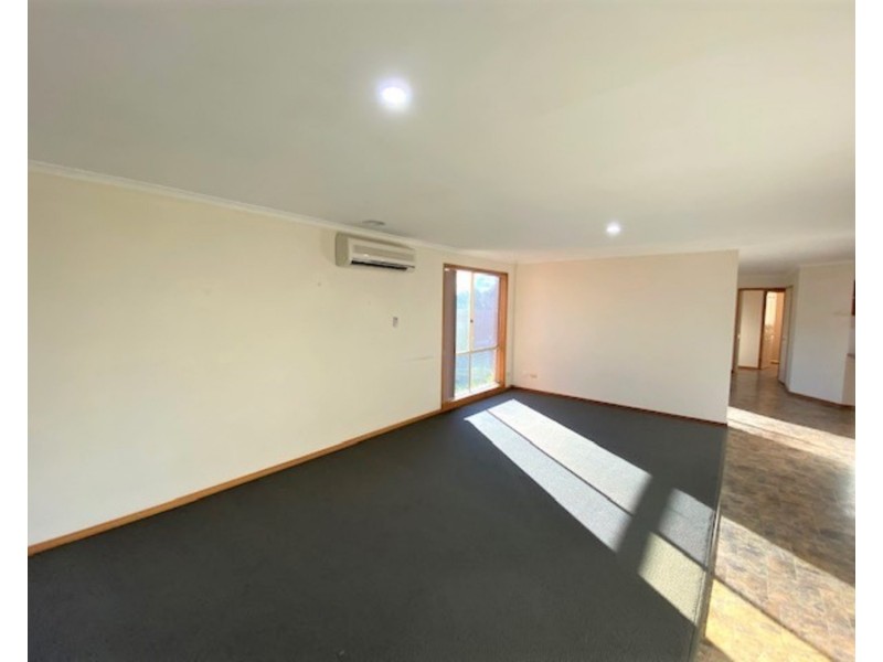 115 Aquarius Drive, Frankston VIC 3199