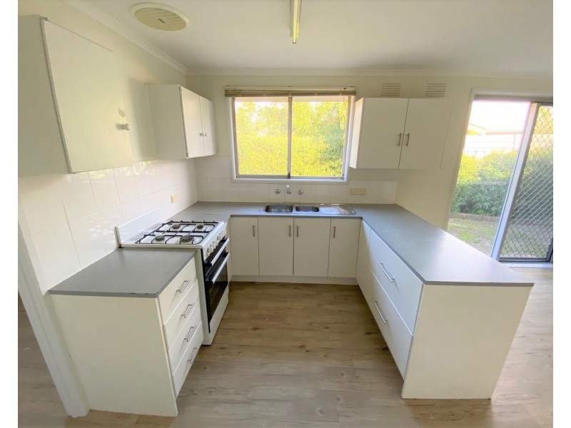 61 Lucerne Crescent, Frankston VIC 3199