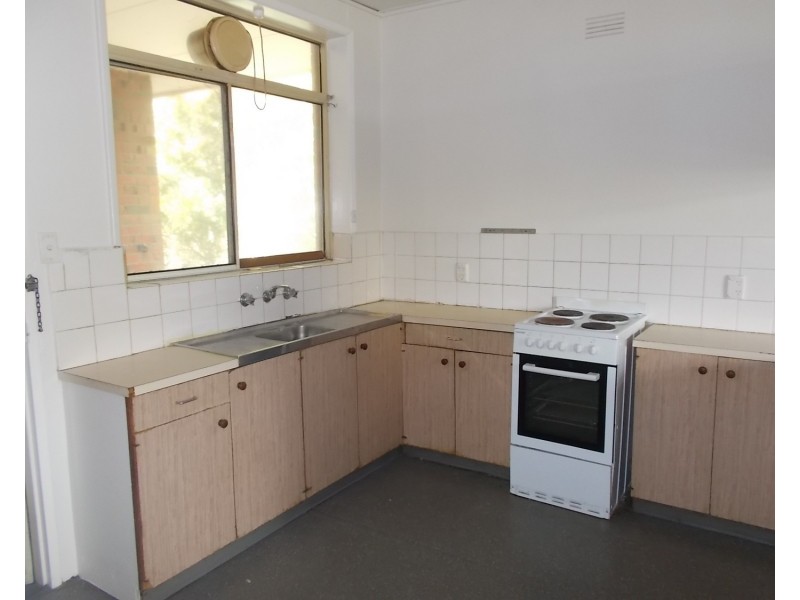 8/30-32 Finlay Street, Frankston VIC 3199