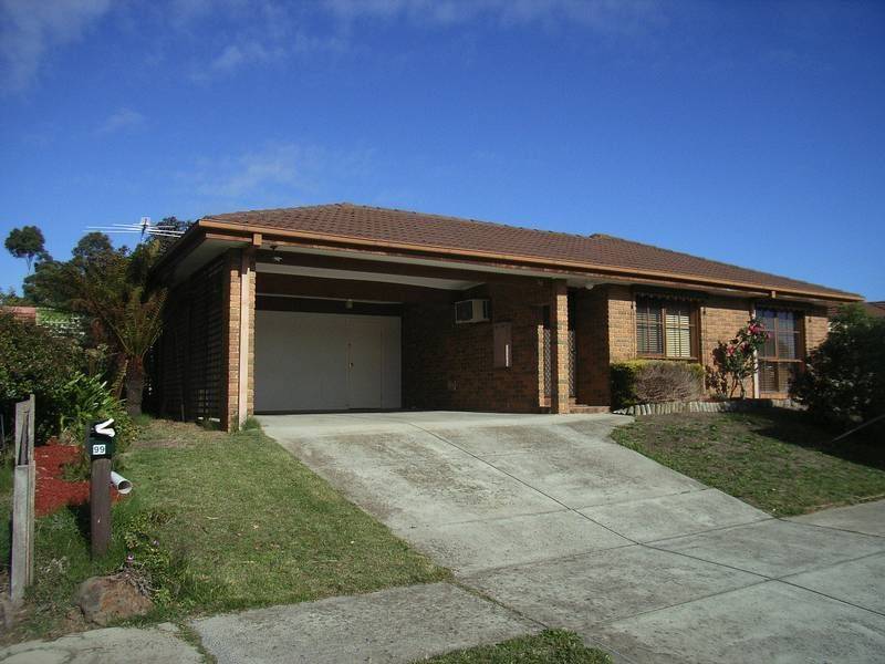 99 Dunsterville  Crescent, Frankston VIC 3199