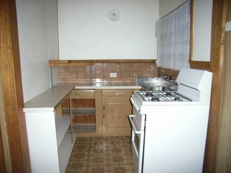 6 Redgdon Avenue, Frankston VIC 3199