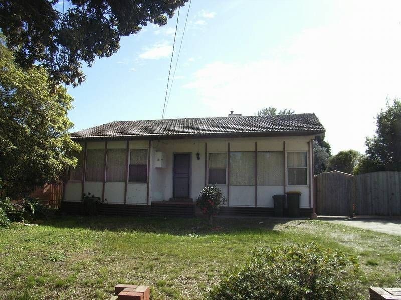 31 Radiata Street, Frankston North VIC 3200