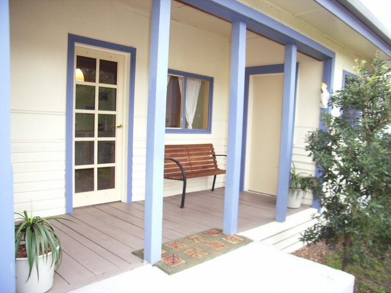 8 Burns Street, Frankston VIC 3199