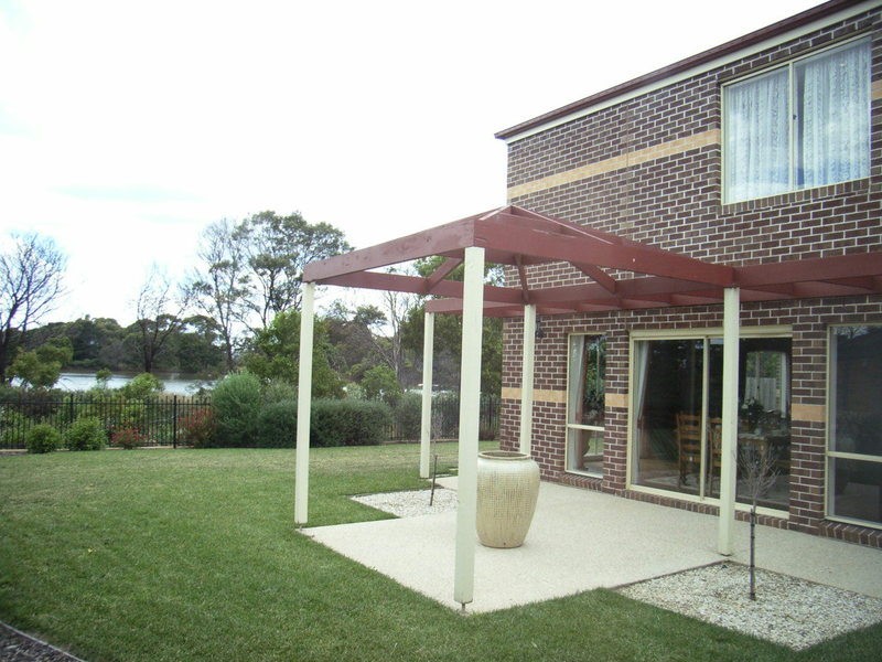 Cranbourne VIC 3977