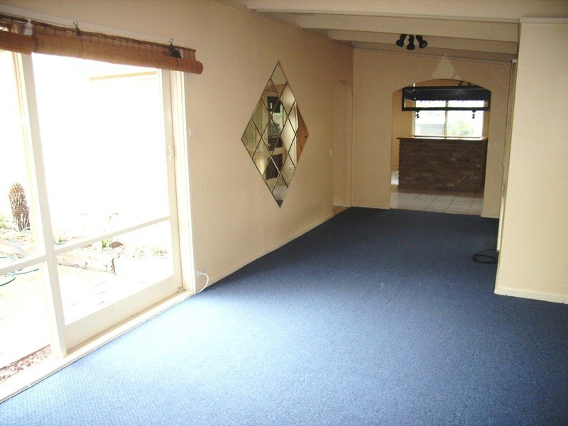 8 Panmure Street, Frankston VIC 3199