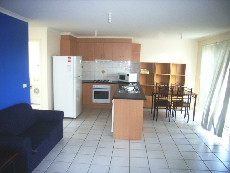 6/64 Lardner Road, Frankston VIC 3199