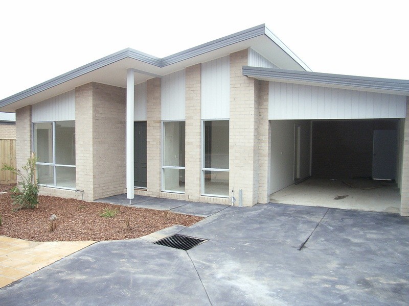 7/28 Ruby Joy Drive, Somerville VIC 3912