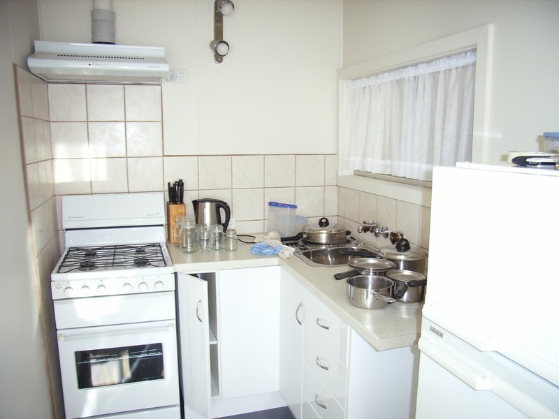 6 Redgdon Avenue, Frankston VIC 3199