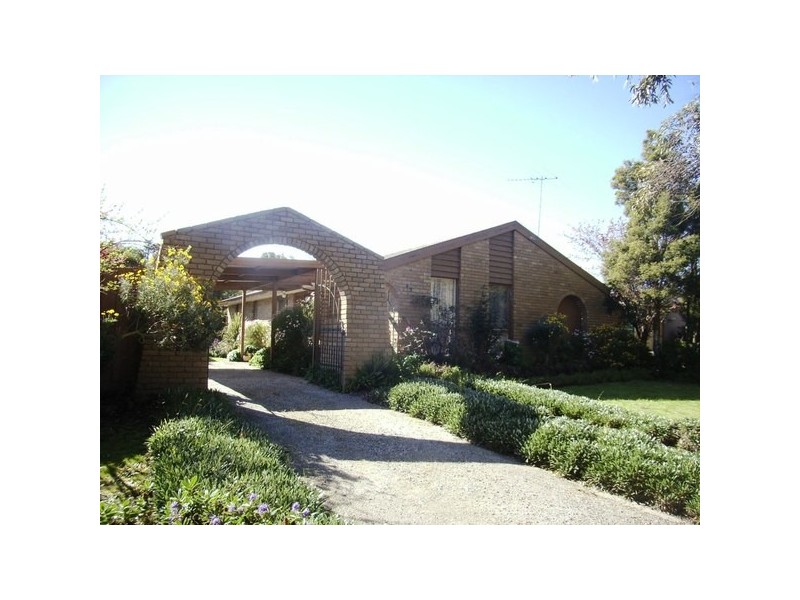 49 Lipton Drive, Frankston VIC 3199