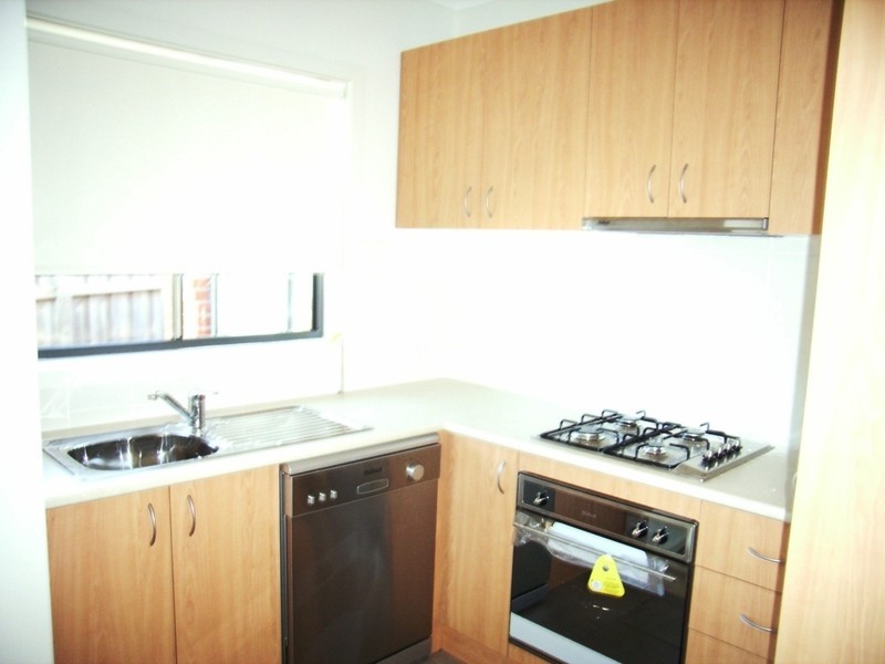 3/90 Nursery Avenue, Frankston VIC 3199