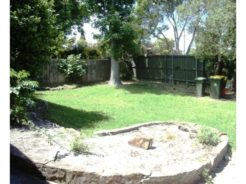 89 Beach Street, Frankston VIC 3199