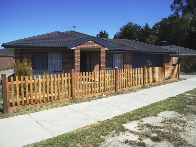 1/148 Cranbourne Road, Langwarrin VIC 3910
