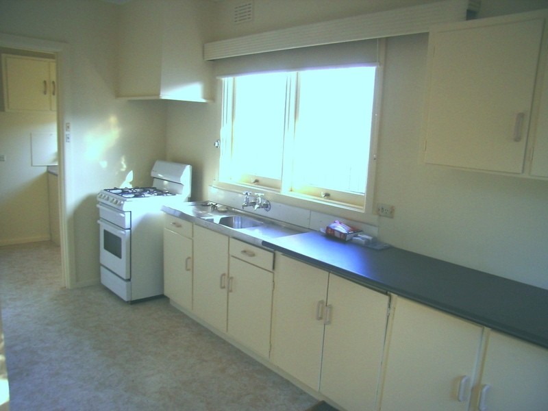 4 Scoble Street, Frankston South VIC 3199