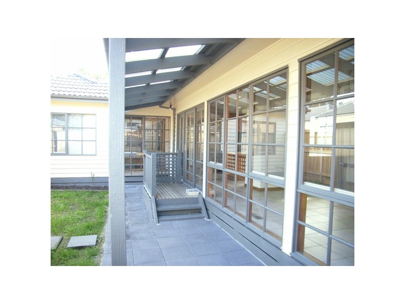 31 Deane Street, Frankston VIC 3199