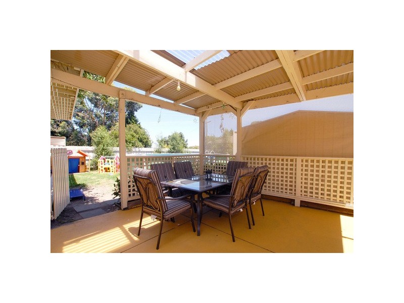 2 Caterina Place, Carrum Downs VIC 3201