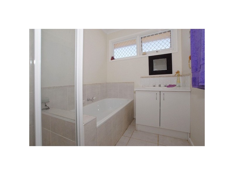 2 Caterina Place, Carrum Downs VIC 3201