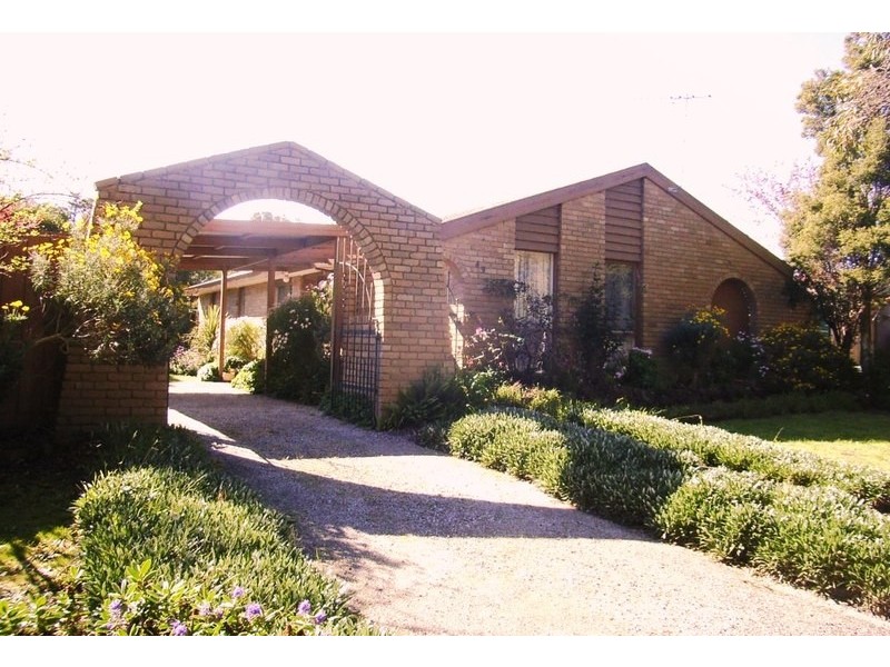 49 Lipton Drive, Frankston VIC 3199