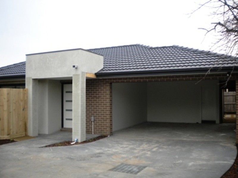 1-3/11 Colin Avenue, Frankston VIC 3199