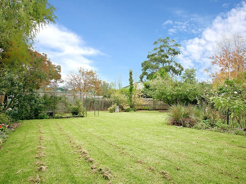 4 Ithaca Road, Frankston South VIC 3199