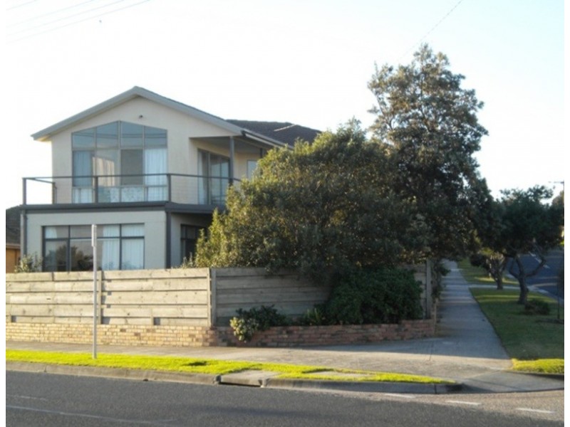 176 Beach Road, Parkdale VIC 3195