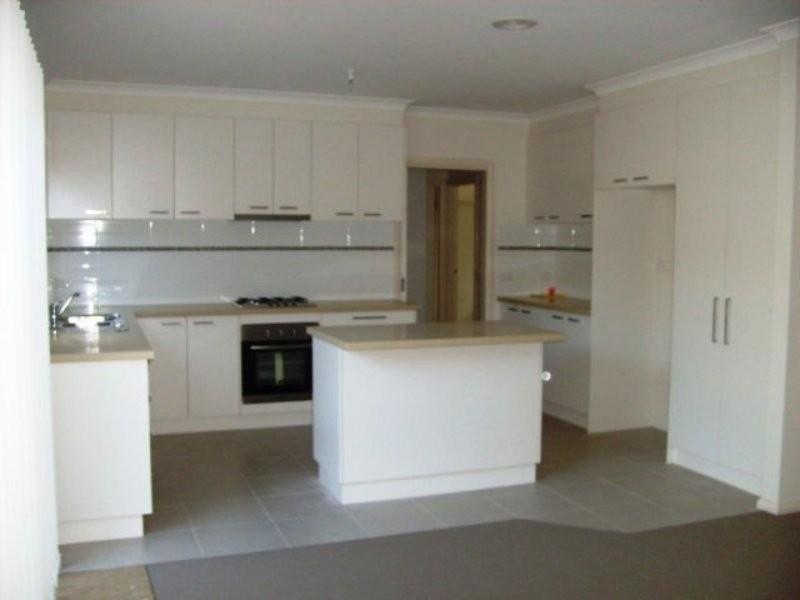 3/6 Reid Street, Frankston VIC 3199