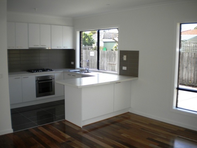 1/11 Colin Avenue, Frankston VIC 3199