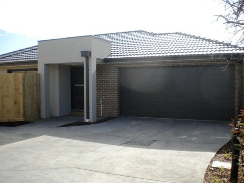 3/11 Colin Avenue, Frankston VIC 3199