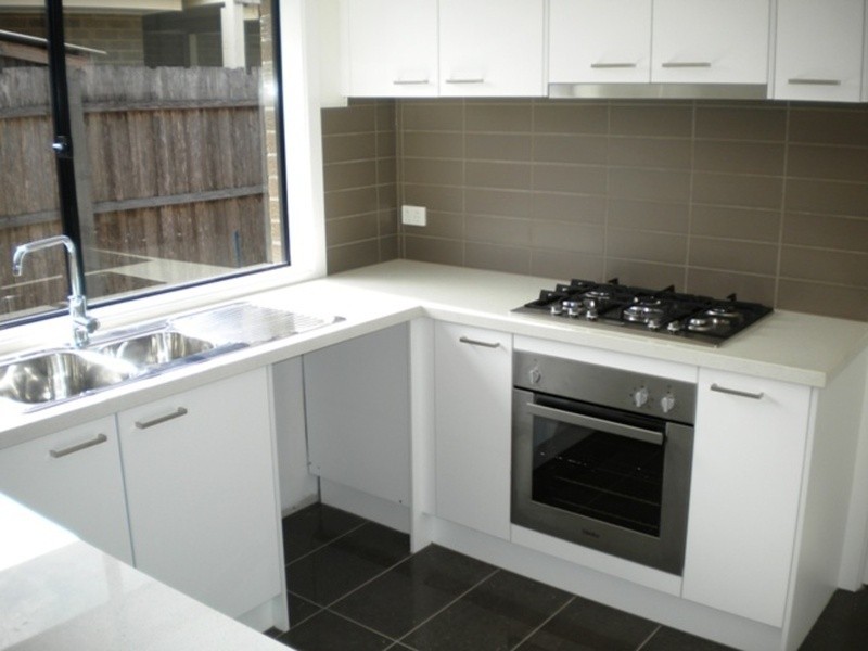 3/11 Colin Avenue, Frankston VIC 3199