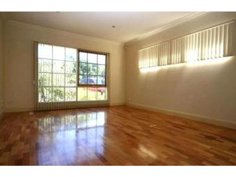 2/273 Nepean Highway, Seaford VIC 3198