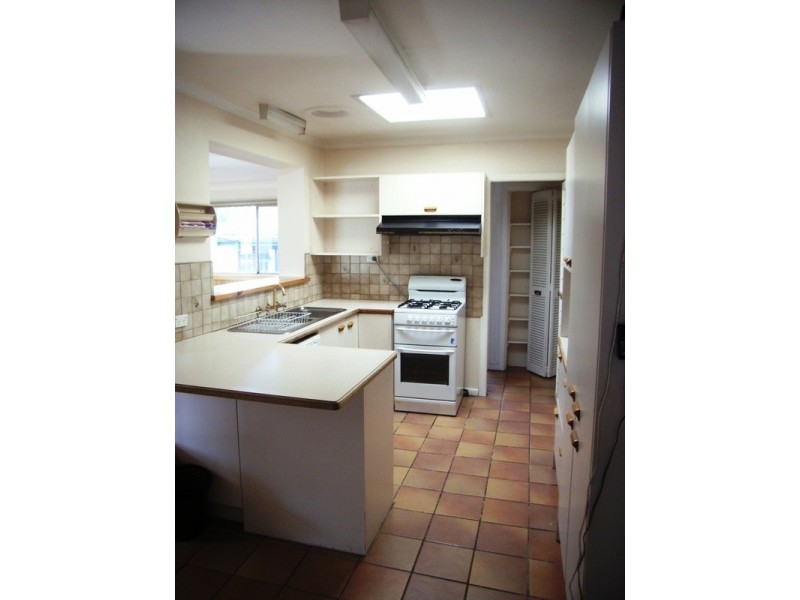 5b Lardner Road, Frankston VIC 3199