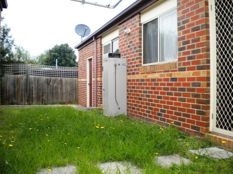 1/12 Screen Street, Frankston VIC 3199