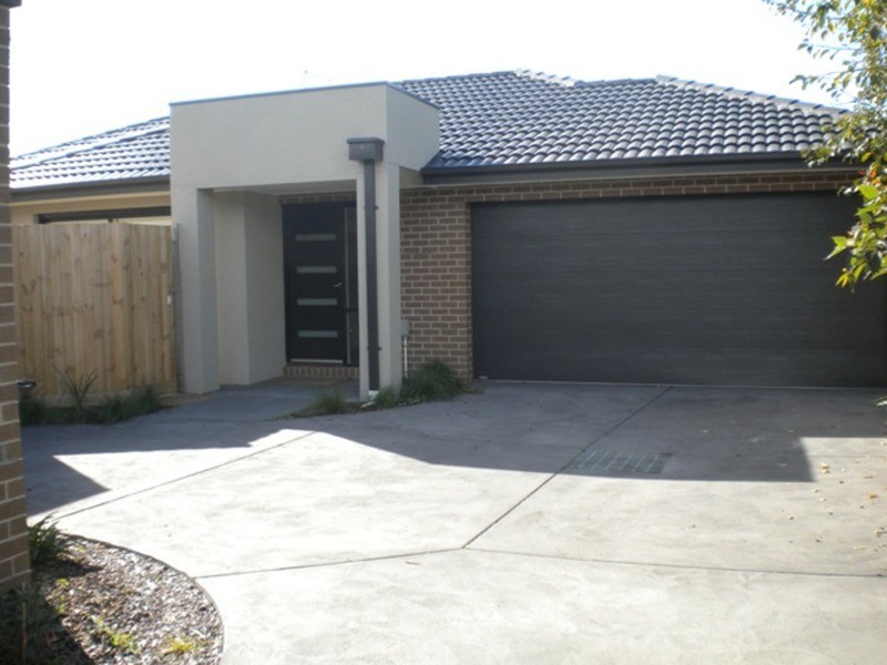 3/11 Colin Avenue, Frankston VIC 3199