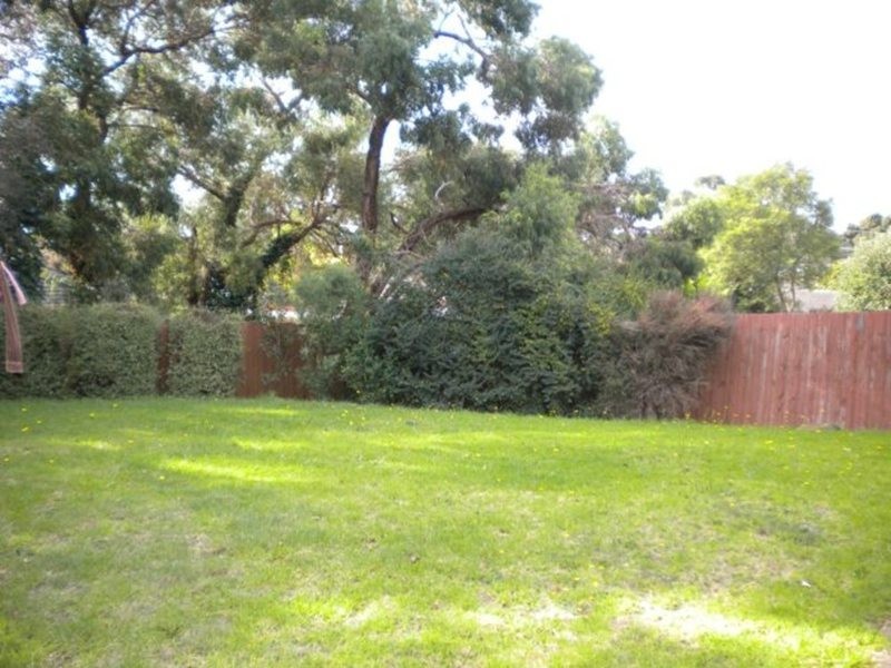 50 Leawarra Parade, Frankston VIC 3199