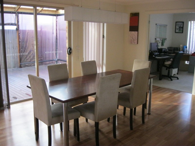 2/6 Lemongrass Court, Baxter VIC 3911