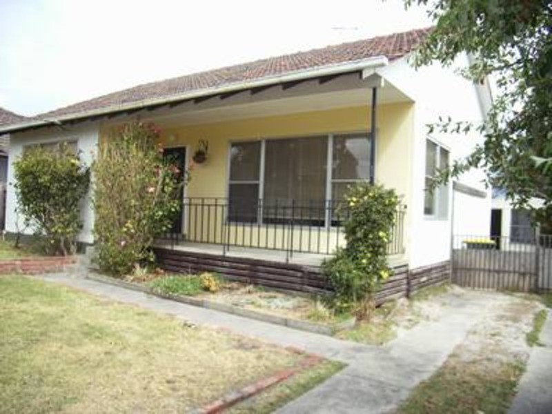 26 Coolgardie Street, Frankston North VIC 3200