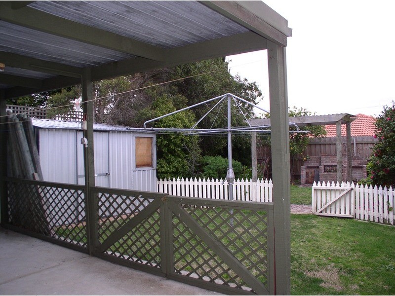 4 Blackheath Avenue, Frankston VIC 3199