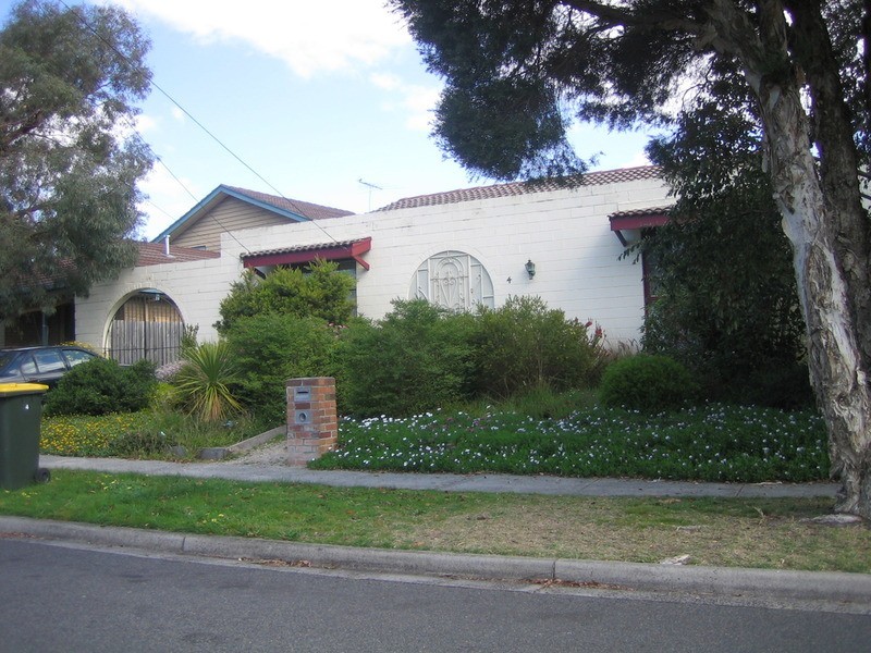 4 Blackheath Avenue, Frankston VIC 3199