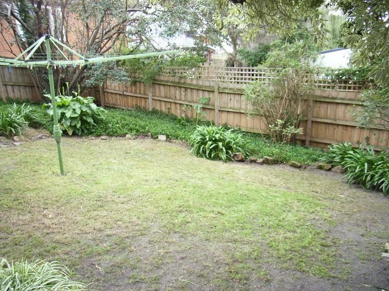 33 Wynden Drive, Frankston VIC 3199